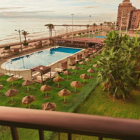 Entero Primera Linea Apartment